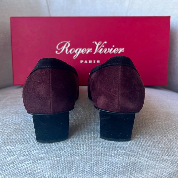 NEW in Box Roger Vivier Paris Suede Pump - Picture 3 of 11